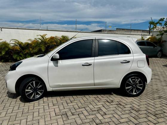 NISSAN MARCH 1.6 SL 16V FLEXSTART 4P XTRONIC